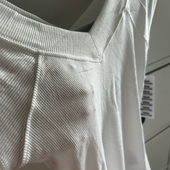 NWT White urban outfitters Shannen top!! - Picture 2 of 4